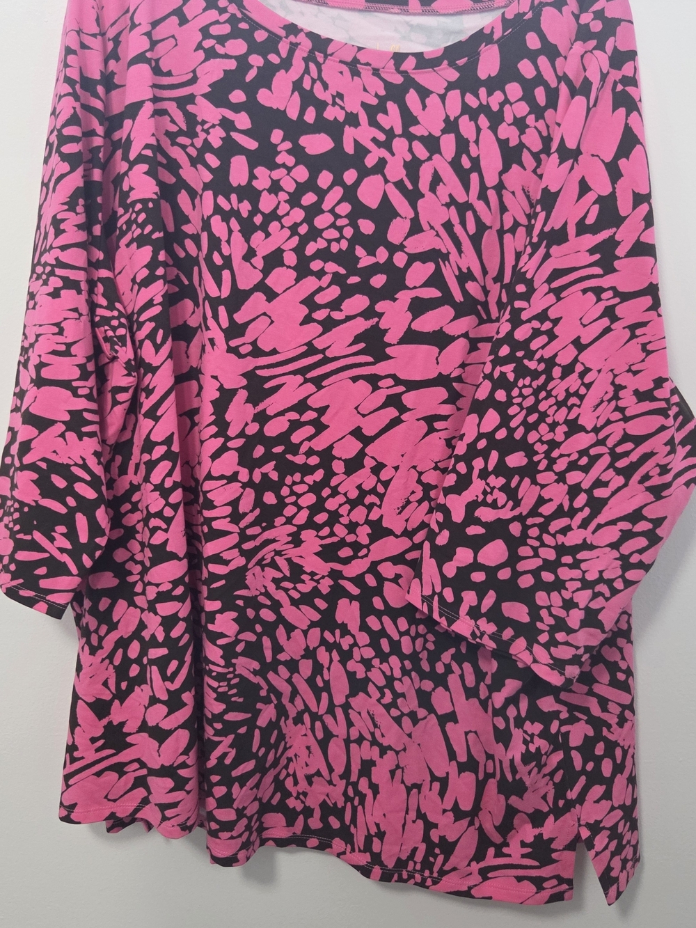 Belle, Pink and Black Abstract Scoop Neck Tunic